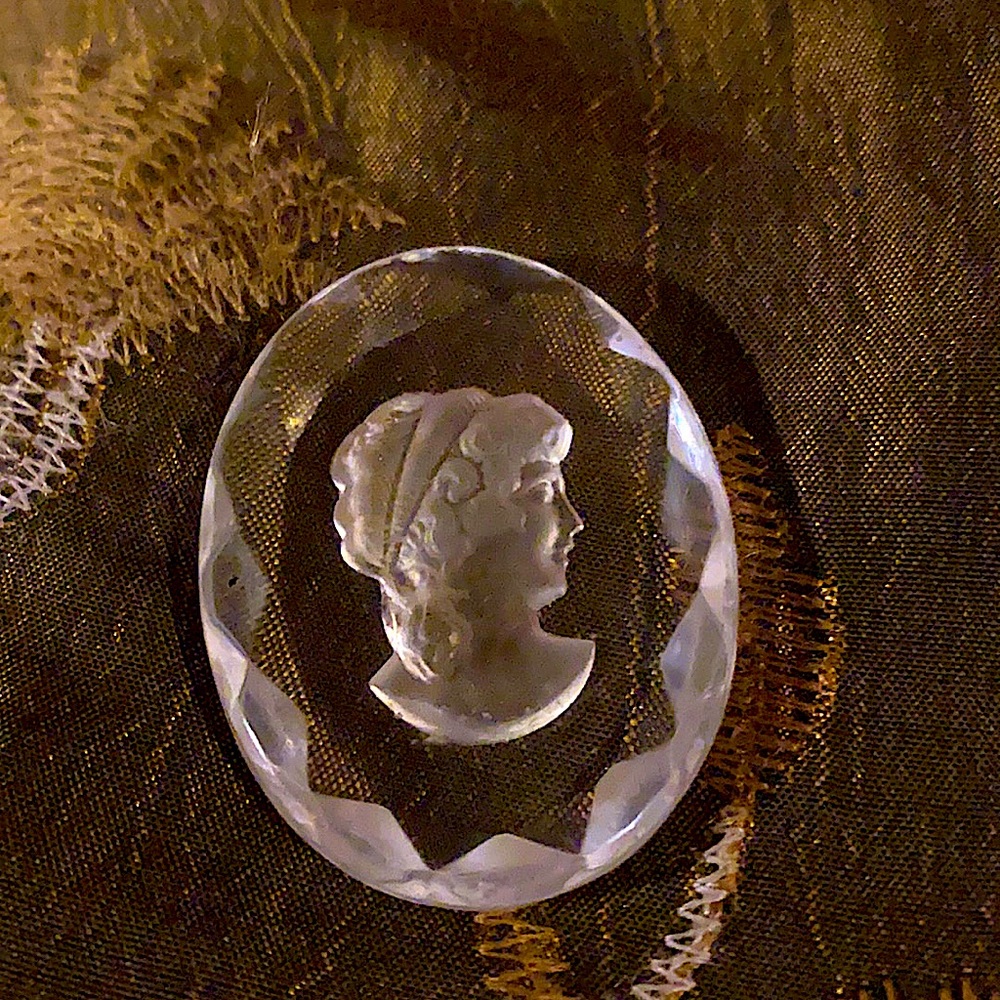 Vintage Glass Cameo